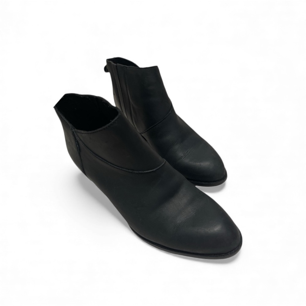 TOMS Black Leather Ankle Booties Size 7 Minimalist Side Zip